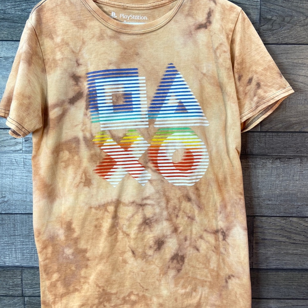 Custom dyed play station graphic t shirt